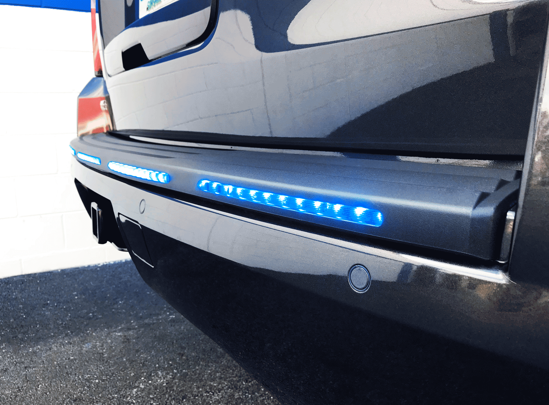 z-drive rear step pad - led emergency lights - police car lighting